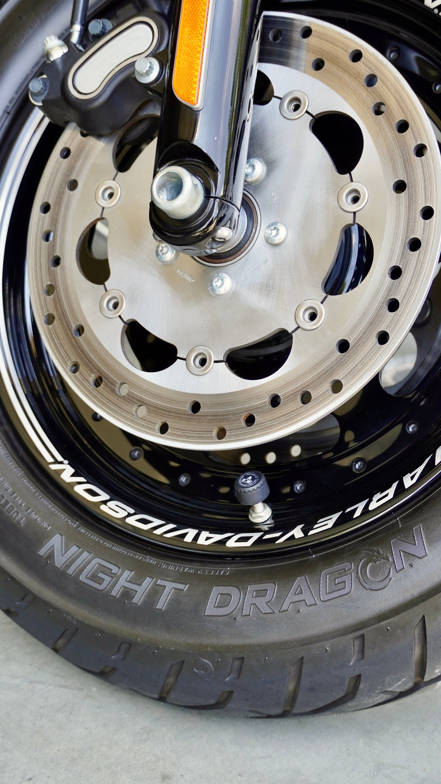 SpeedStars Motorcycle Active Tire Info (MATI)